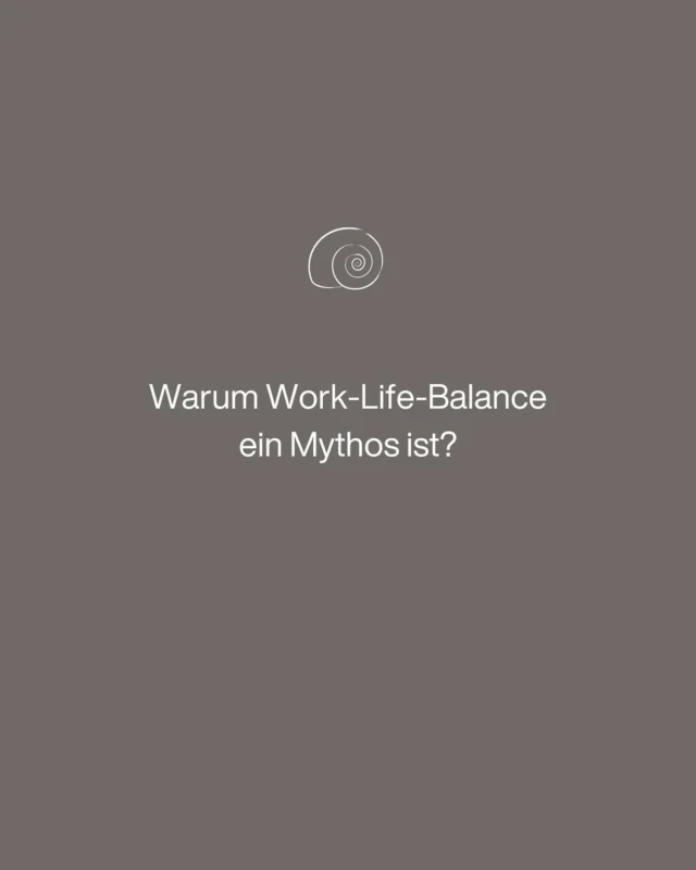 ✨ „Job“ und „Leben“ - viele Menschen trennen das strikt. So wird Arbeit oft klein gemacht – als wäre nur die Freizeit echtes Leben. 🚫💼➡️🎉

Das Ergebnis: Arbeit = lästige Pflicht, Freizeit = einzig wertvolle Zeit. ⏰
 
Kein Wunder, dass so viele montags mit schlechter Laune in die Arbeit fahren und innerlich schon den Feierabend oder das Wochenende zählen. 😩 

Und die Freizeit wird zur Stressfalle, weil hier alle Programmpunkte „abgearbeitet“ werden müssen - Stichwort „FOMO“. 

Doch: Jede Minute, die wir arbeiten, ist genauso Teil unseres Lebens. Ein besonders entscheidender, denn wir Menschen sind darauf ausgerichtet, unserem Leben eine Aufgabe zu geben.💡 Aber jede Aufgabe – ob am Arbeitsplatz oder im Haushalt – wird zur Energiefalle, wenn wir sie nur mit dem Gedanken „Muss halt sein“ erledigen. ⚡😓

Frag dich mal: Mit welcher Energie startest du in den Tag? ⚡️🔋

🌅💭 Erhöhst du die Stimmung an deinem Arbeitsplatz – oder ziehst du sie runter? 

Nicht die Aufgabe selbst entscheidet über dein Wohlbefinden, sondern die Haltung, mit der du sie angehst. 🙌🔥

#MindsetShift #Lebenszeit #WorkLife #Energie #FreudeAmTun #HaltungZählt #PositiveVibes #SabinaKillianSchmid #slowyourmind #BurnoutCoaching #BurnoutPraxis #BurnoutVorsorge #Wien